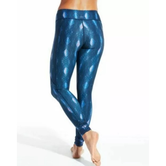Calia By Carrie Underwood Leggings Essential Print Ruched Bottom Mid Rise - Picture 2 of 8